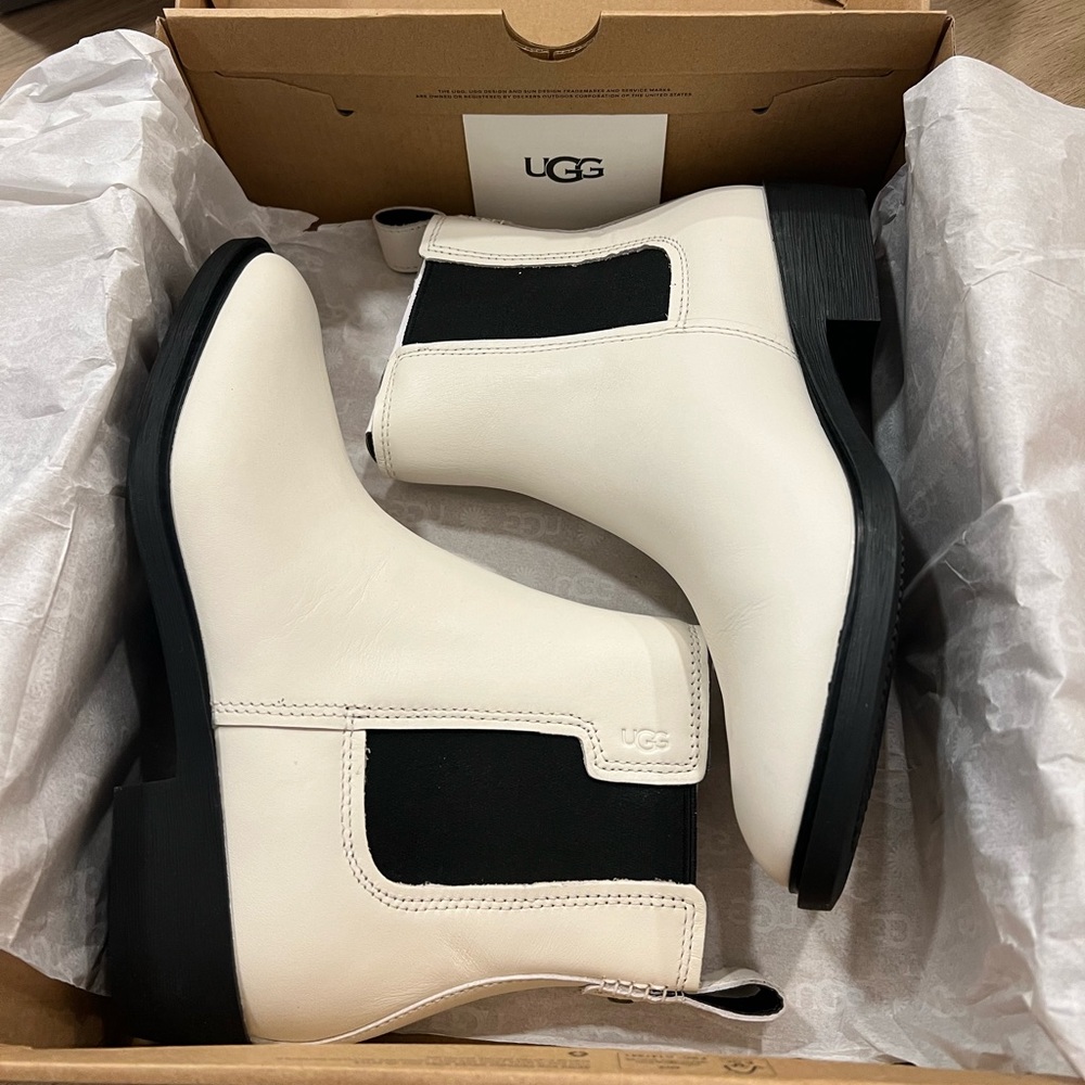 Brand New! UGG Weatherproof Emmeth Chelsea Boots